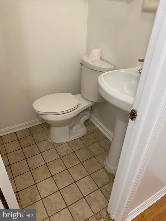 Building Photo - 9717 Whiskey Run