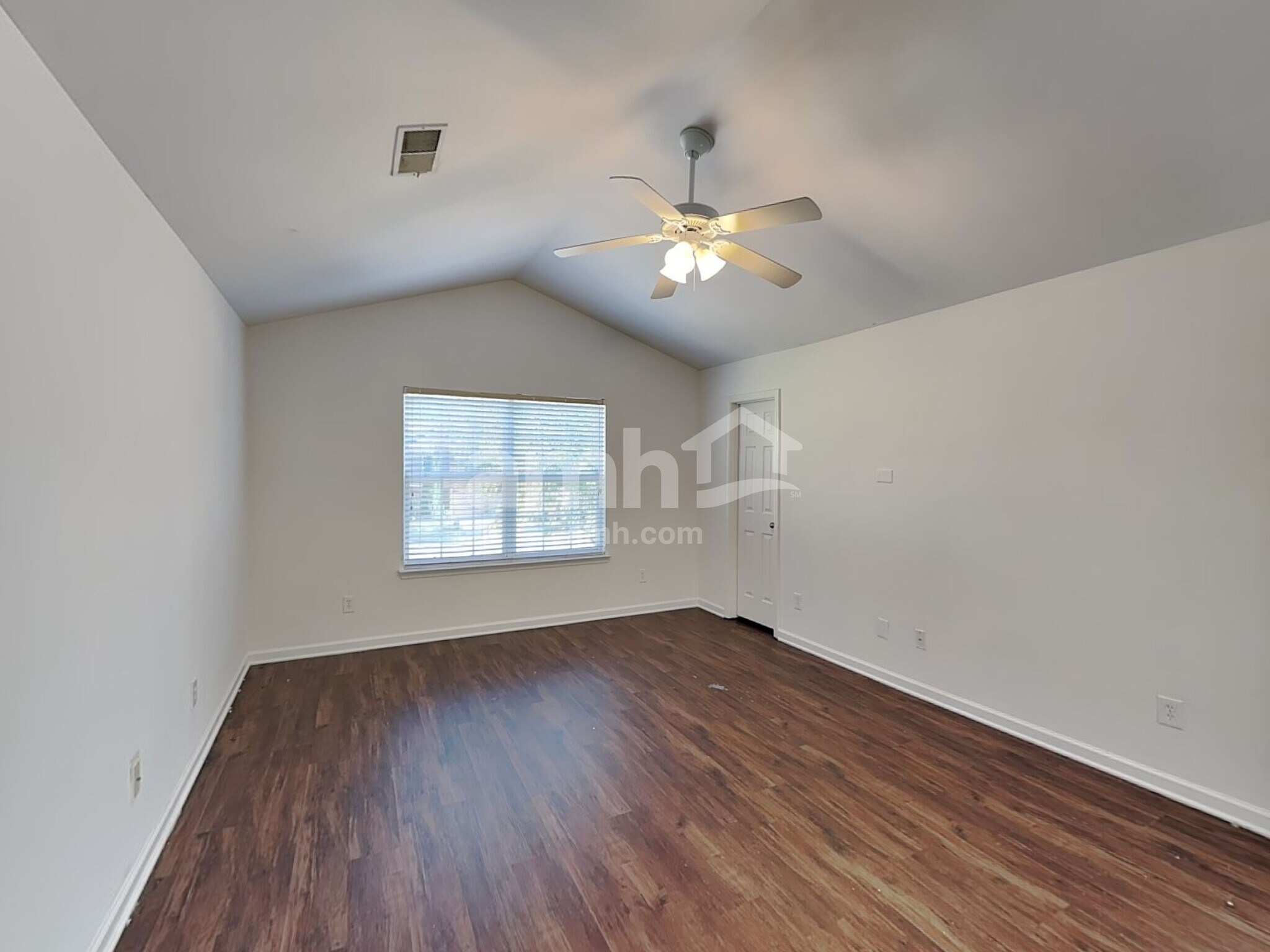 Building Photo - 4996 Amethyst Dr