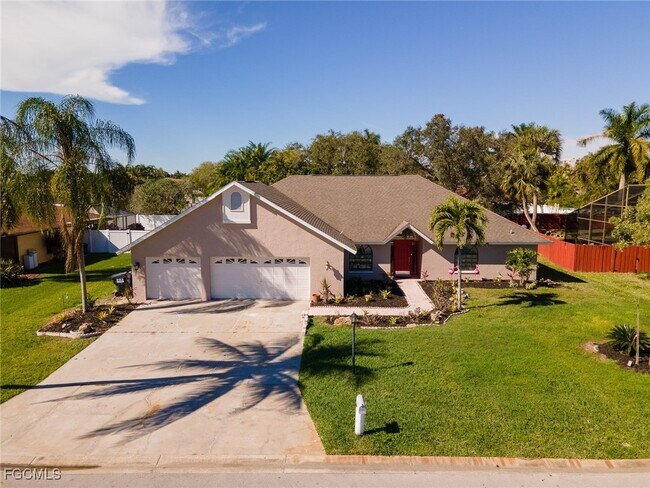 Building Photo - 13810 McGregor Blvd