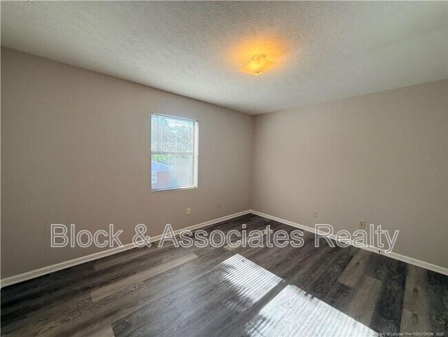 Building Photo - 4075 Professional Dr