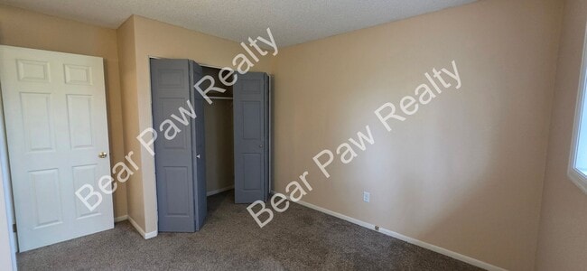 Building Photo - 279 Reed Ave