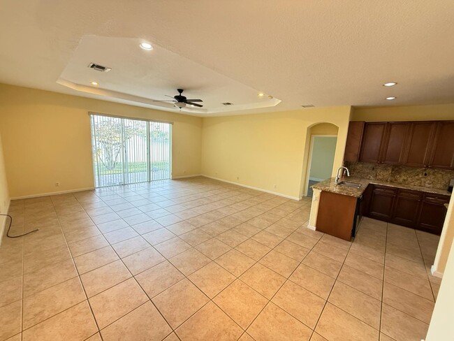 Building Photo - 5074 Massy Dr