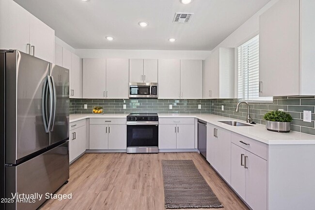 Building Photo - 2116 JENNIFER LYNN Way