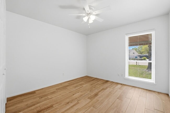 Building Photo - 29038 Deadwood Ln