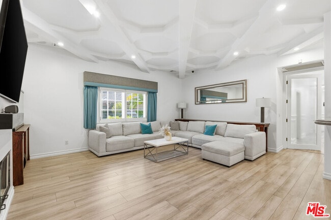 Building Photo - 4305 Coquette Pl