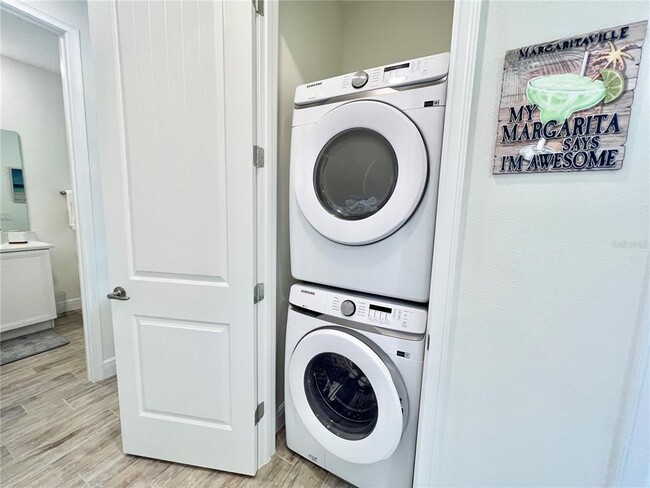 Building Photo - 2956 Caribbean Soul Dr