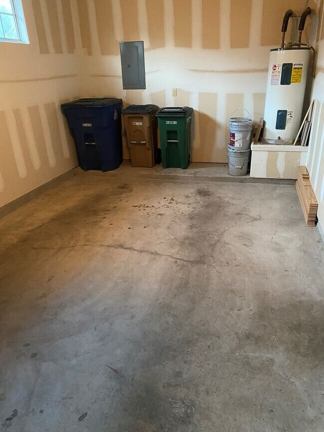 Building Photo - 13604 Caldwell Dr