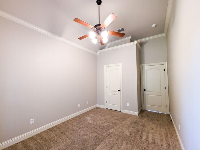 Building Photo - North Bossier Rental