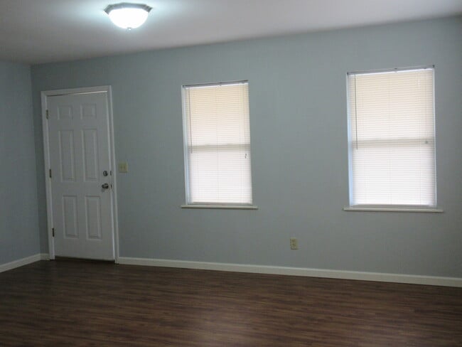 Building Photo - 46 Wakulla Arran Rd