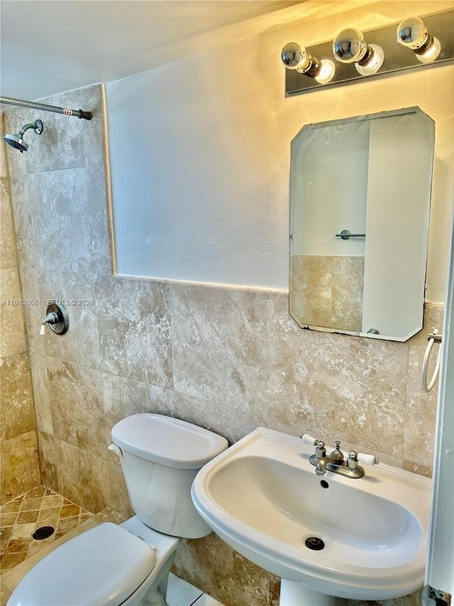 Building Photo - 1617 Jefferson Ave