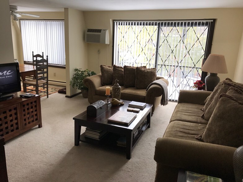 Braeside Apartments 25 South St Marcellus NY 13108 Apartment Finder