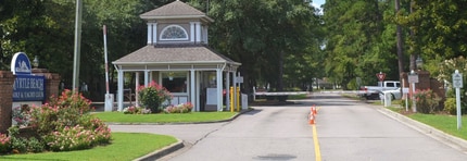 Building Photo - 6737 Wisteria Dr