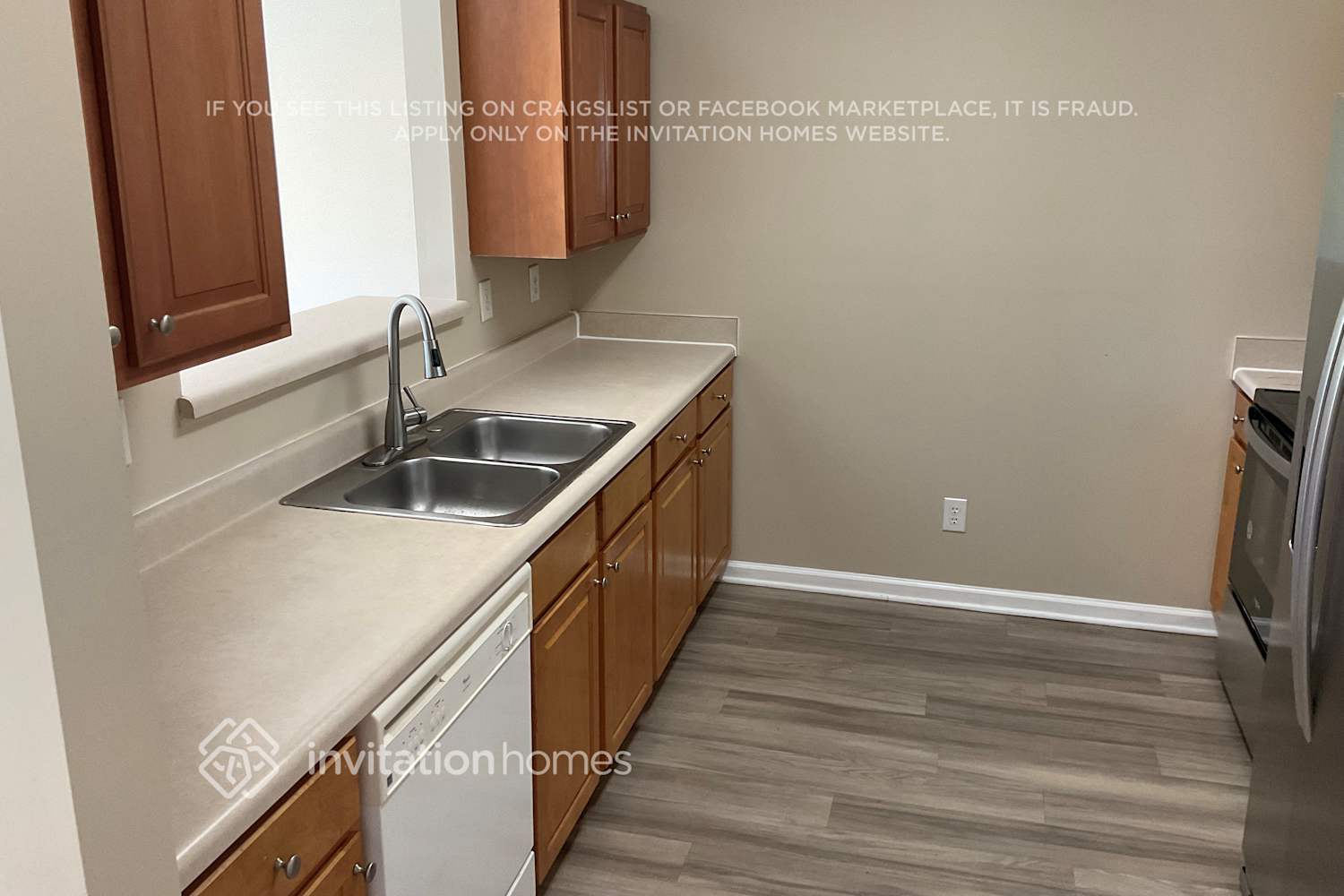 Building Photo - 407 Windstone Trail