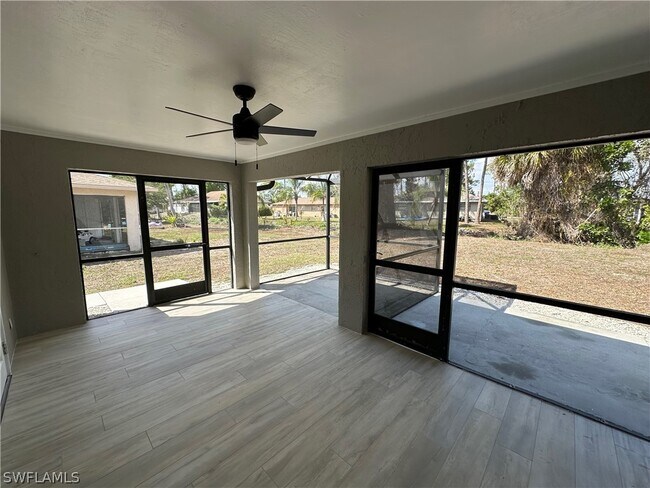 Building Photo - 9161 Seville Rd