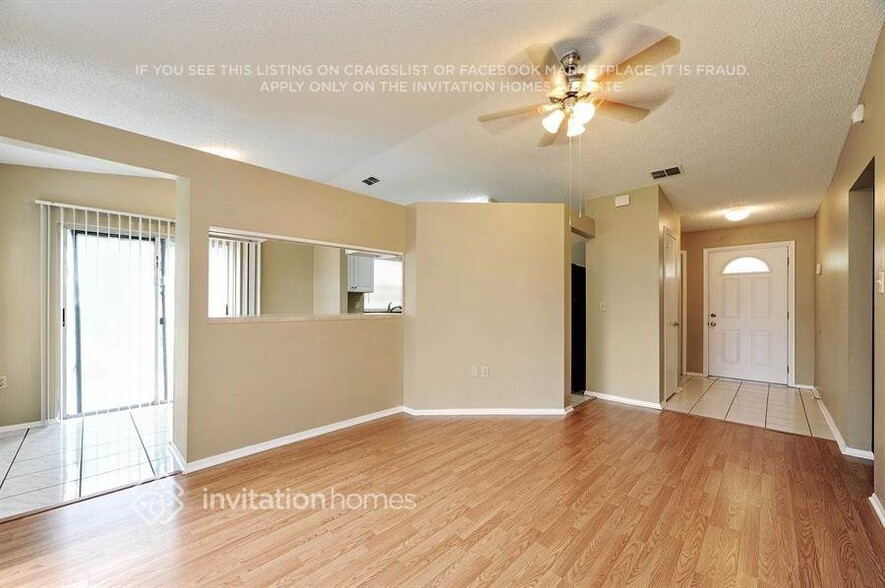 Building Photo - 1325 Periwinkle Ct