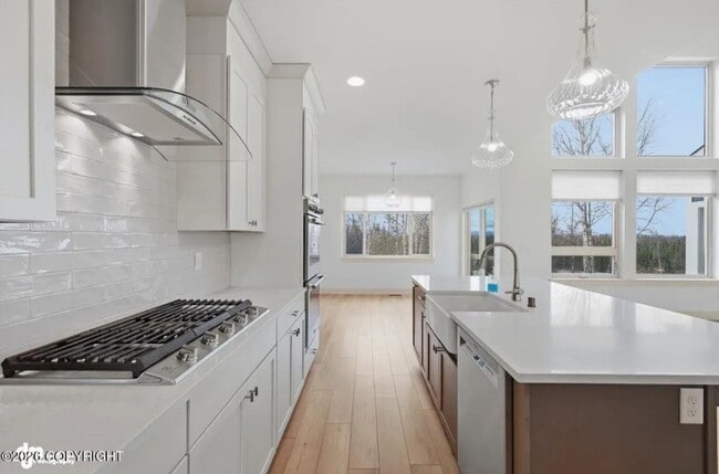 Building Photo - 7064 E Tumnus Cir