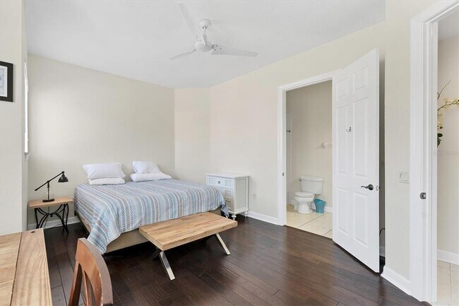 Building Photo - 5469 46th Ct W