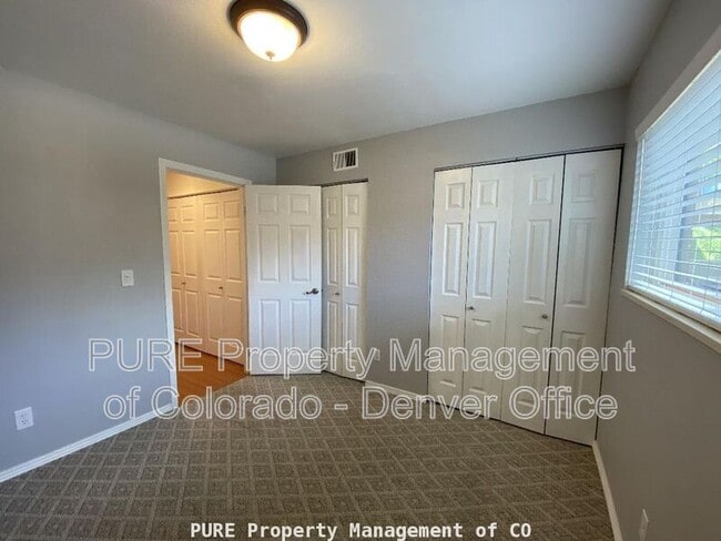 Building Photo - 226 Wright St