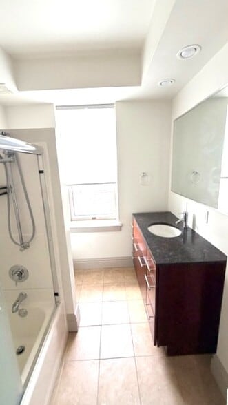 Building Photo - 4400 Laclede Ave