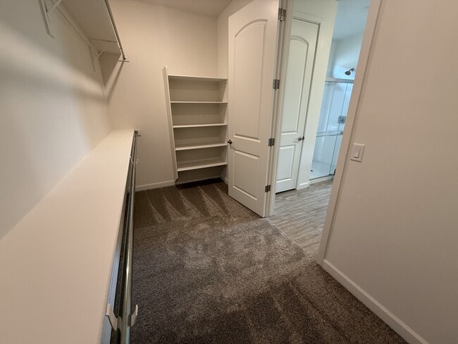 Building Photo - 874 W Calle Bombona