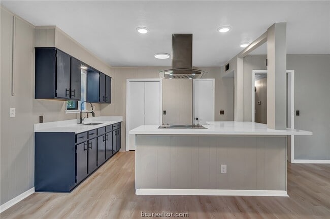 Building Photo - 104 N Oneal St