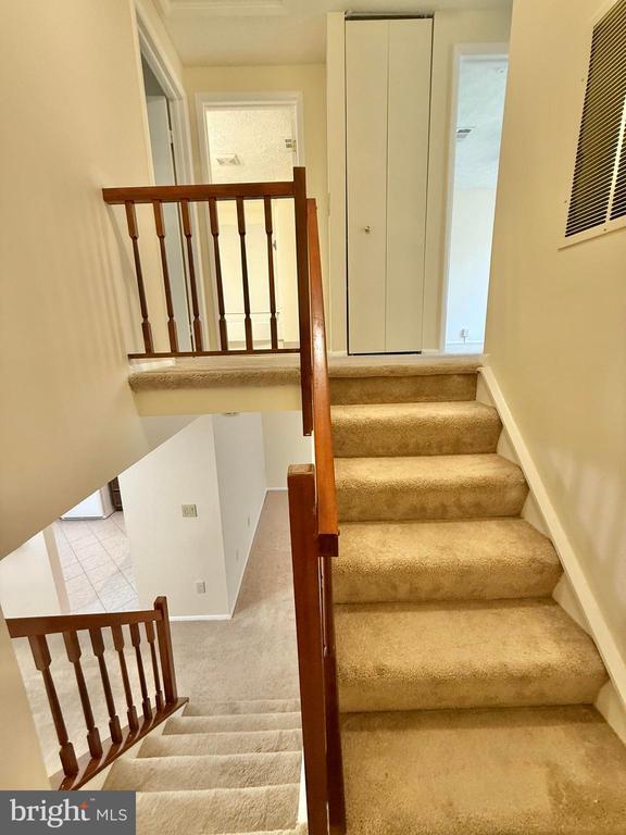 Building Photo - 8440 Rocky Knob Ct