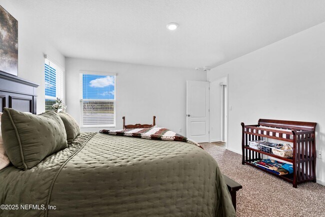 Building Photo - 12553 Russian Olive Rd