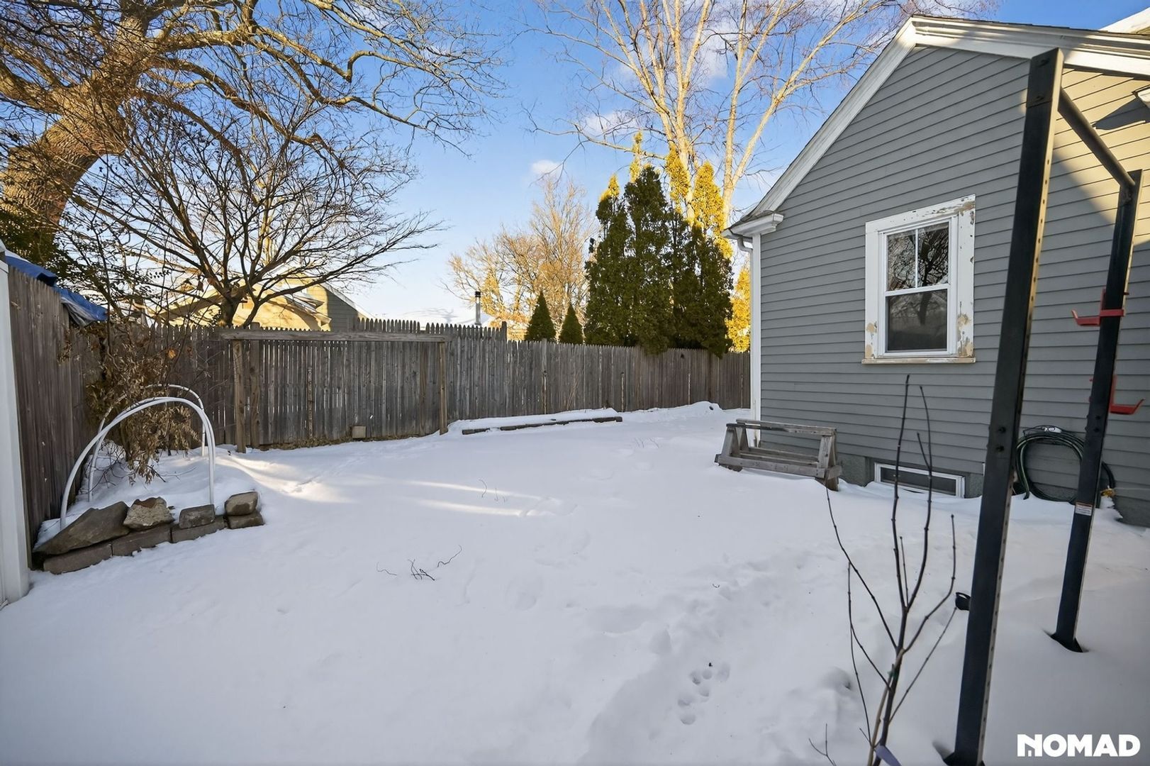 Building Photo - 81 Bradley St