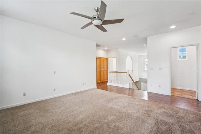 Building Photo - 57 Rossignol Cir