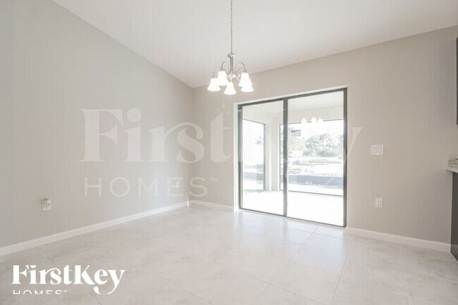 Building Photo - 446 Rayford St