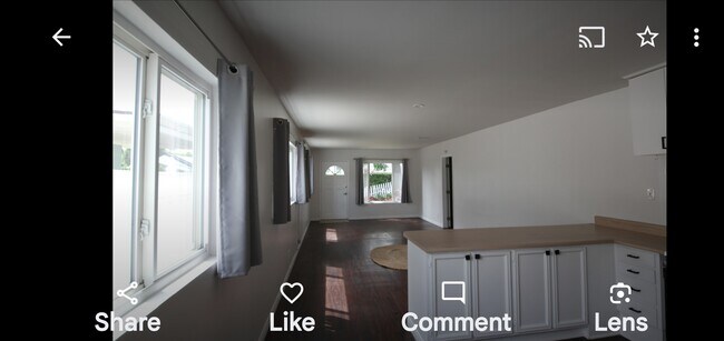 Building Photo - 14715 Addison St