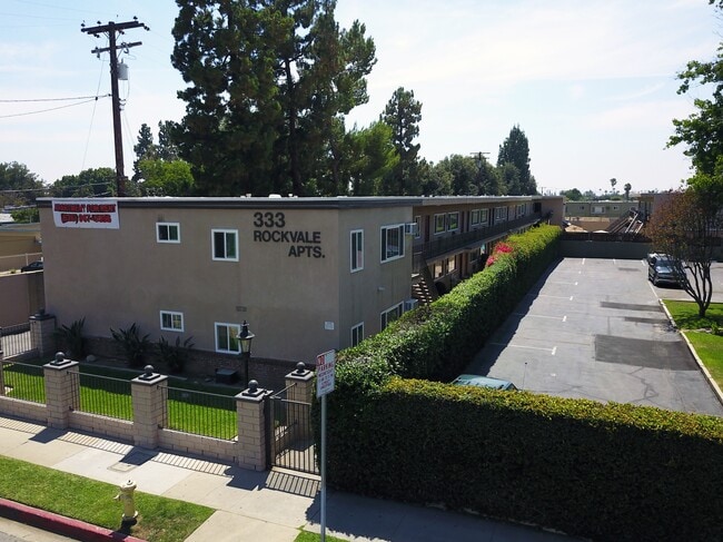 Building Photo - Rockvale Apts