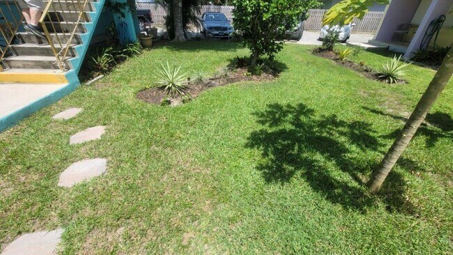 Building Photo - 222 N Federal Hwy