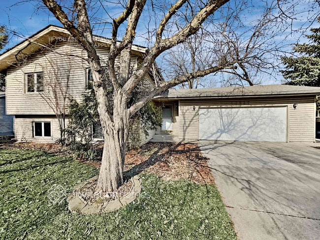 Building Photo - 17230 Sunray Cir SW