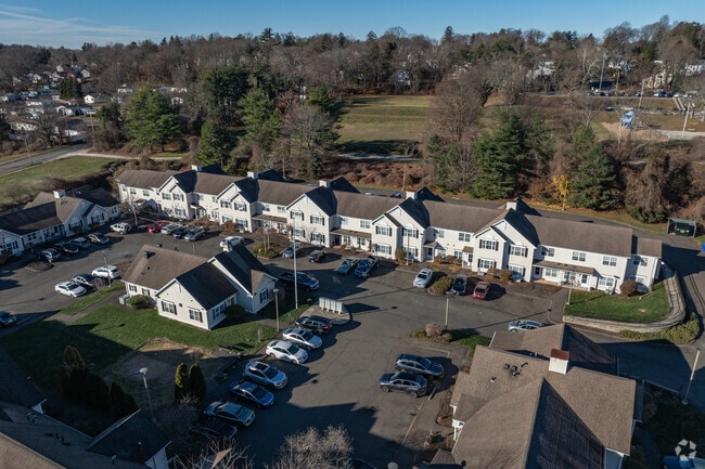 Building Photo - River Ridge Apartment Homes