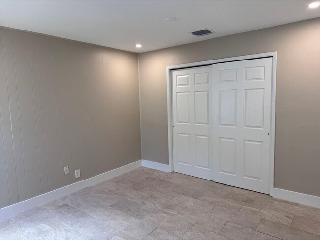 Building Photo - 5408 NE 3rd Ter.