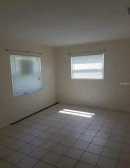 Building Photo - 10158 106th Terrace