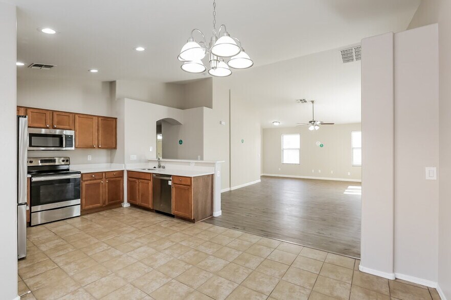 Building Photo - 4337 W St Kateri Dr