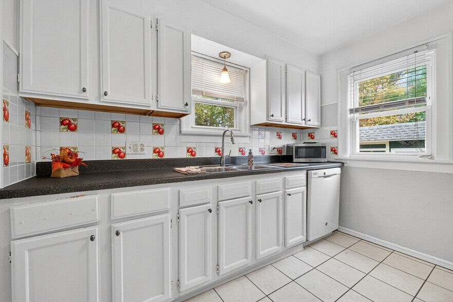 Kitchen with Brand New Faucet and Dishwasher - 4429 S Hills Dr