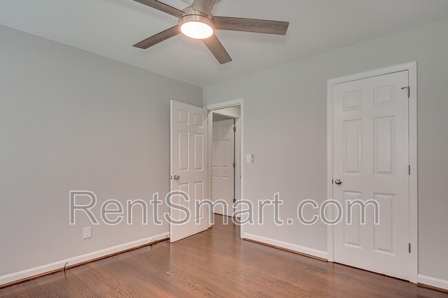 Building Photo - 143 Avondale Dr
