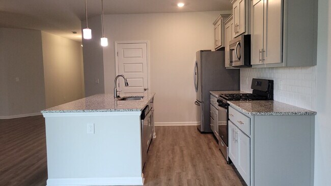 Building Photo - Huntsville Haven with Granite Elegance!" D...