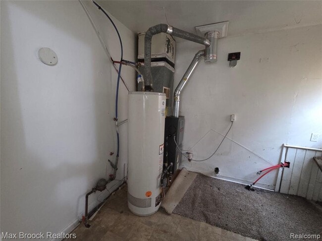 Building Photo - 24511 Florence St