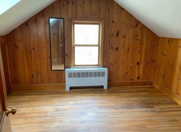 Building Photo - 41 Harwood Ave