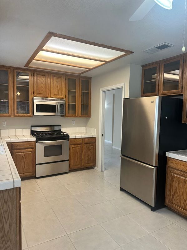 Building Photo - 430 Silvertail Pl