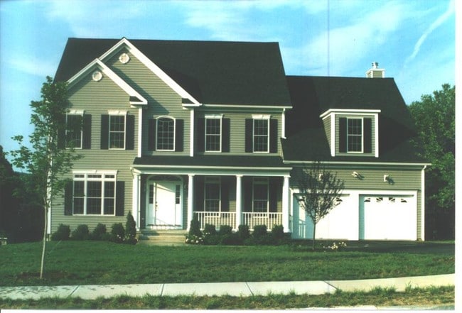 Front - 6 Carla Dr
