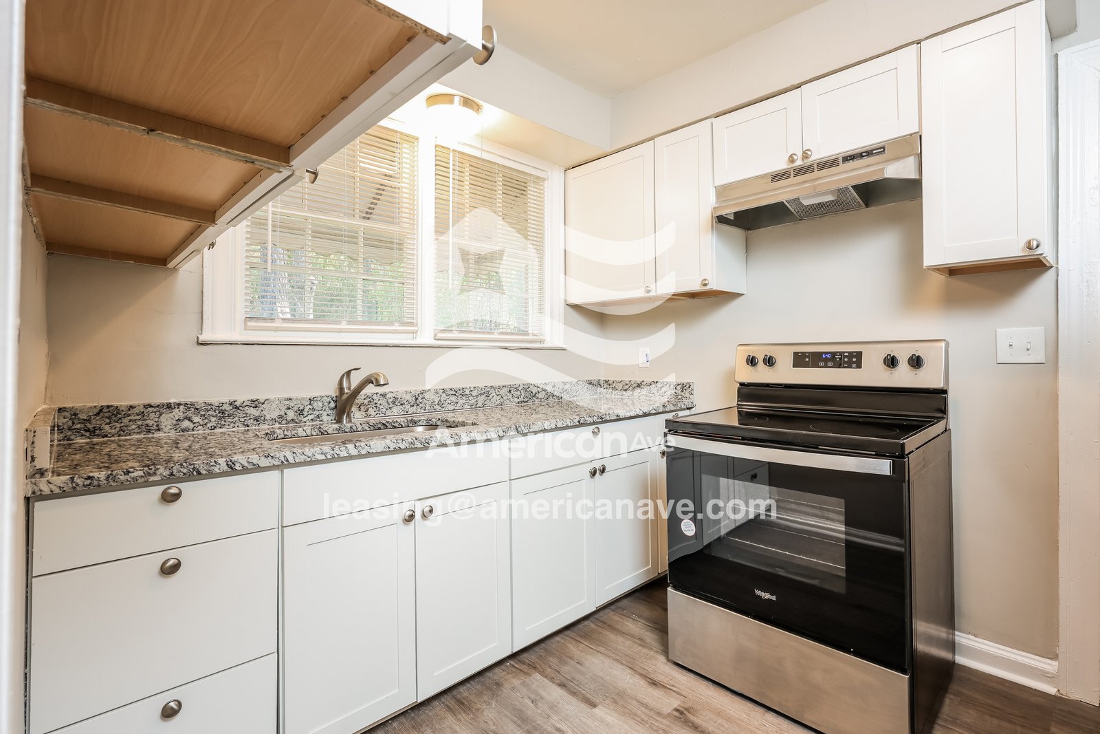 Building Photo - 2017 7th St