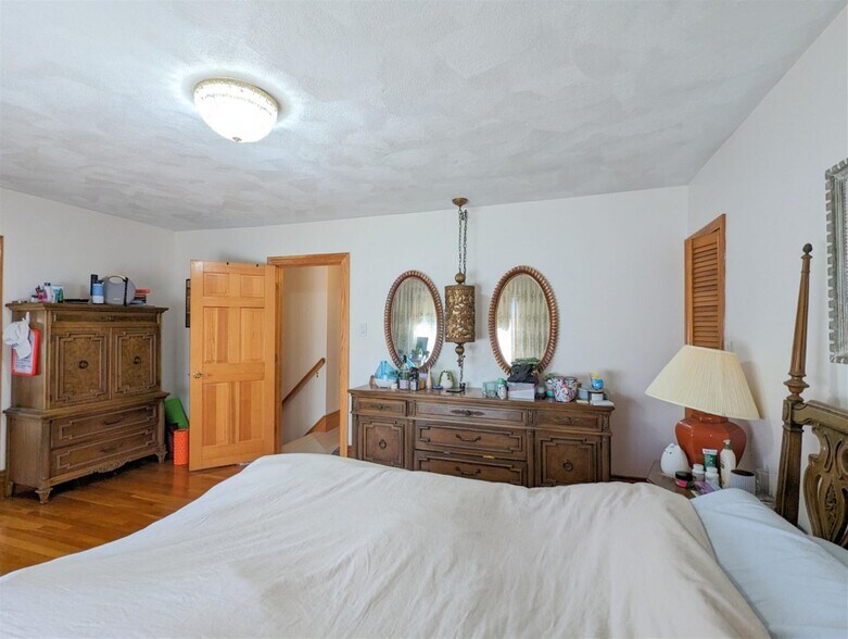 Building Photo - 71 Pennsylvania Ave