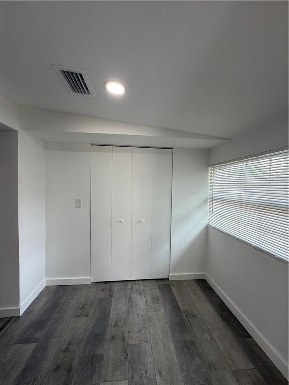 Building Photo - 783 Eldridge St