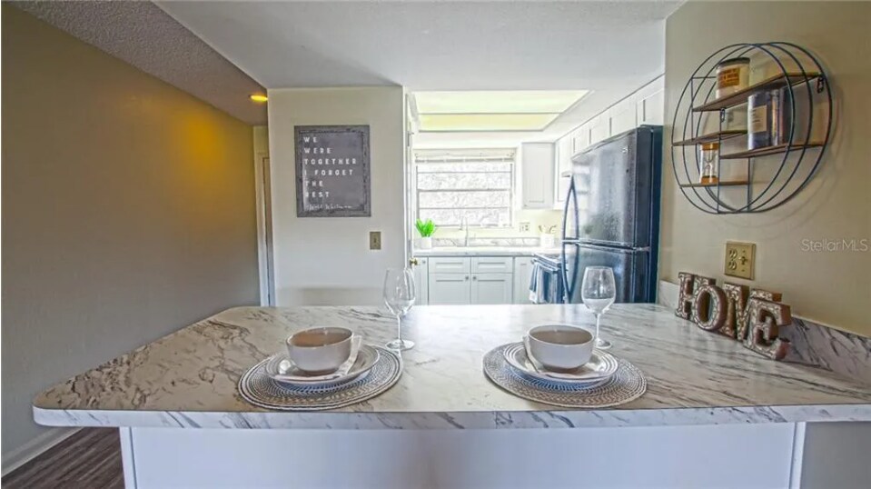 Building Photo - 6057 Topher Trail