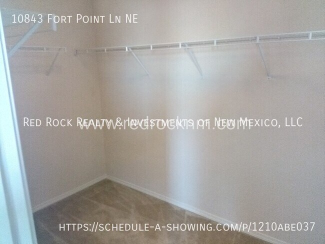 Building Photo - 10843 Fort Point Ln NE